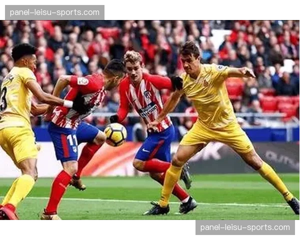 赫罗纳赛前训练重点演练高位逼抢，应对马竞中场控制