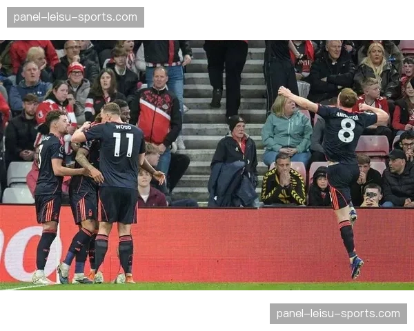 诺丁汉森林5-0桑德兰改写保级版图，双中锋战术效率惊人